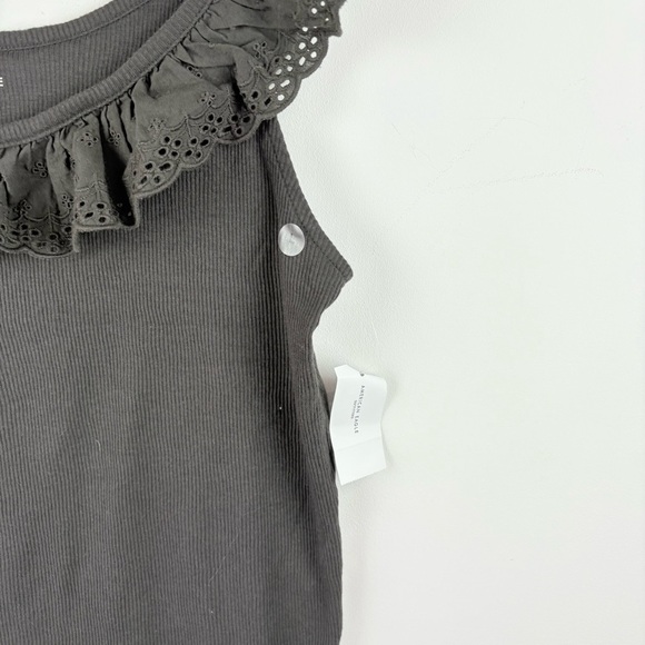 NWT American Eagle Eyelet Trim Scoop-Neck Ribbed Tank Top Women's Size Large - Picture 4 of 6
